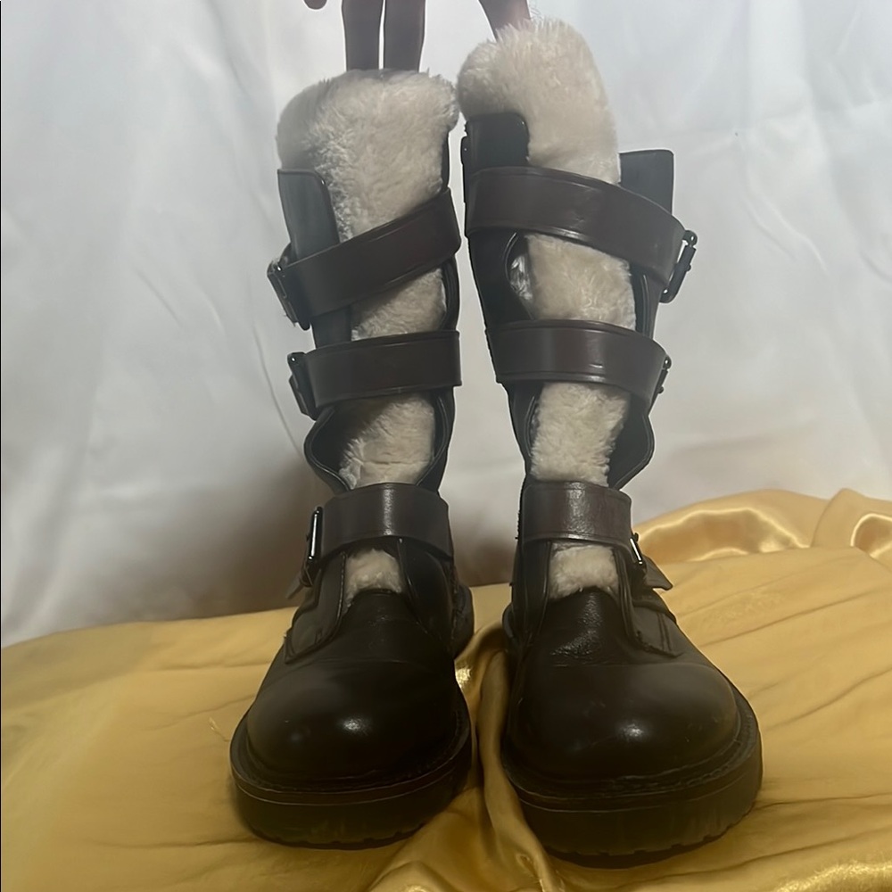 Brown Leather Women's Boots with Fur Lining